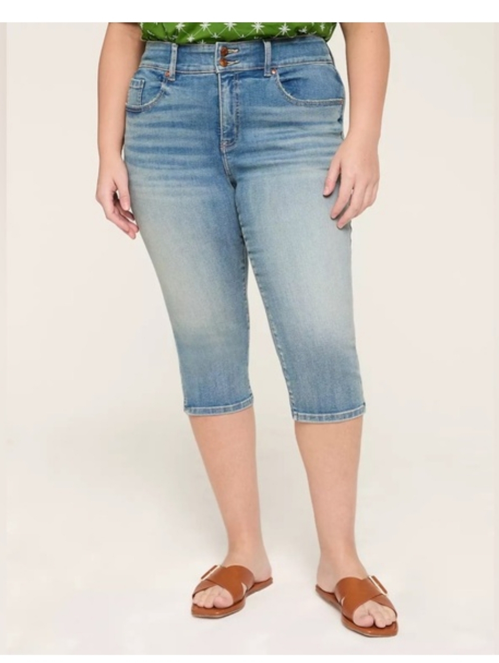 Lane Bryant Capris-size 16 - Picture 2 of 6